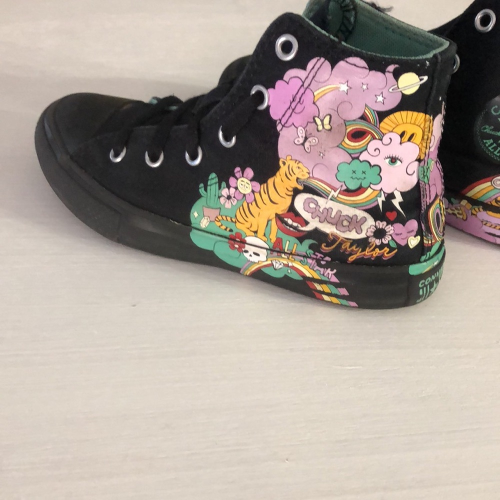 Converse All Star Chuck Taylor notebook youth size 1